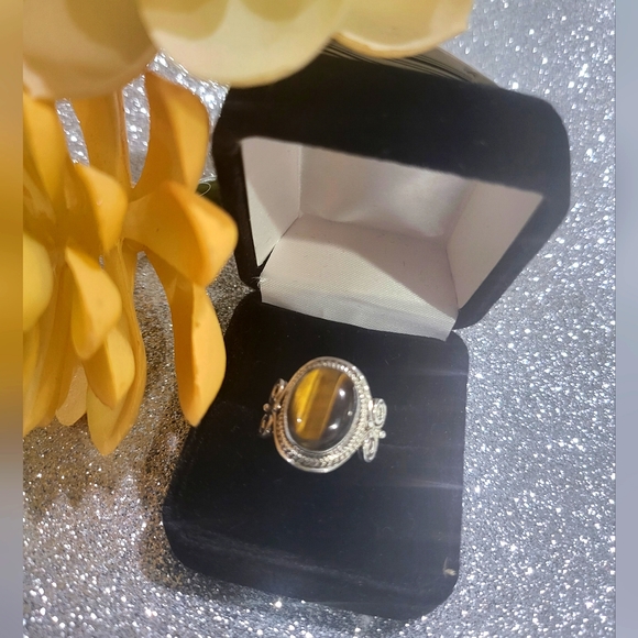Sterling silver Tiger Ring - Picture 1 of 2
